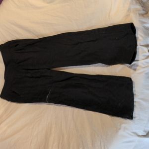 Women's black sweatpants